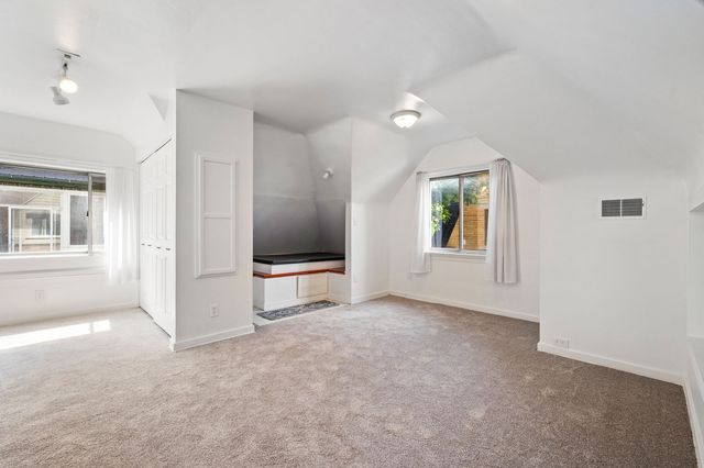 943 N Negley AVENUE 4, Highland Park, PA 15206