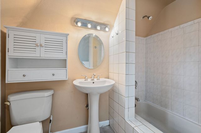 943 N Negley AVENUE 4, Highland Park, PA 15206