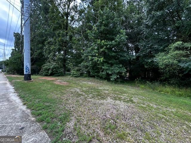 3247 McHenry Avenue, Scottdale, GA 30079