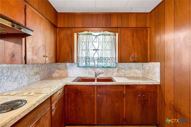 5353 US Highway 90a, Gonzales, TX 78629
