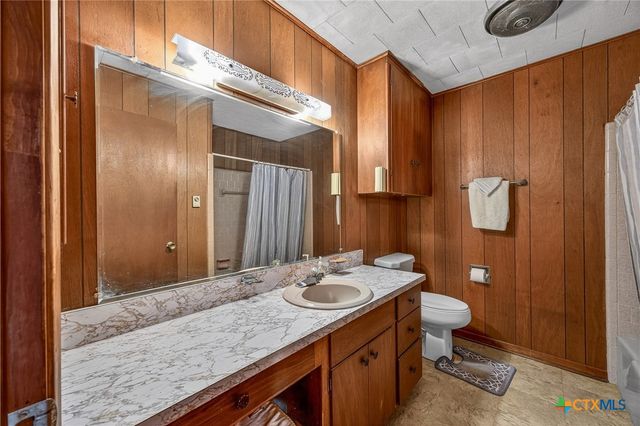 5353 US Highway 90a, Gonzales, TX 78629