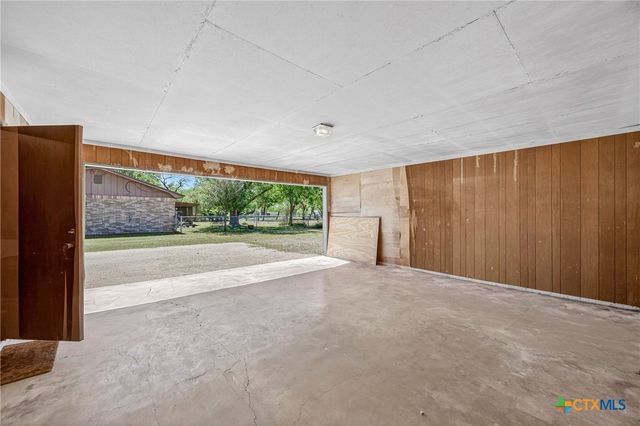 5353 US Highway 90a, Gonzales, TX 78629