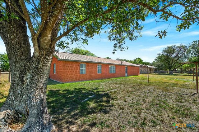 5353 US Highway 90a, Gonzales, TX 78629