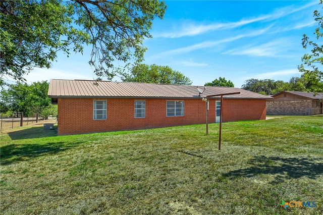 5353 US Highway 90a, Gonzales, TX 78629
