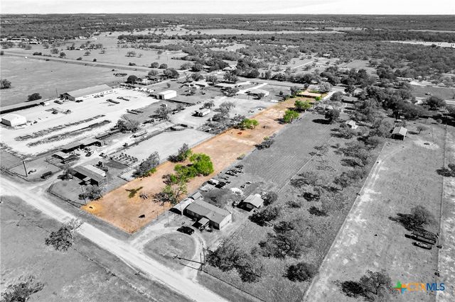 5353 US Highway 90a, Gonzales, TX 78629