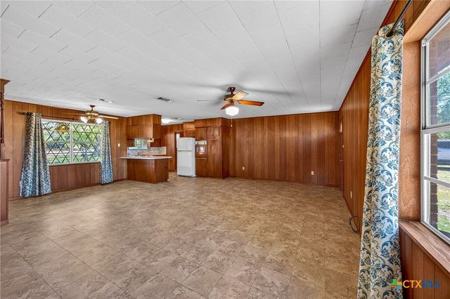 5353 US Highway 90a, Gonzales, TX 78629
