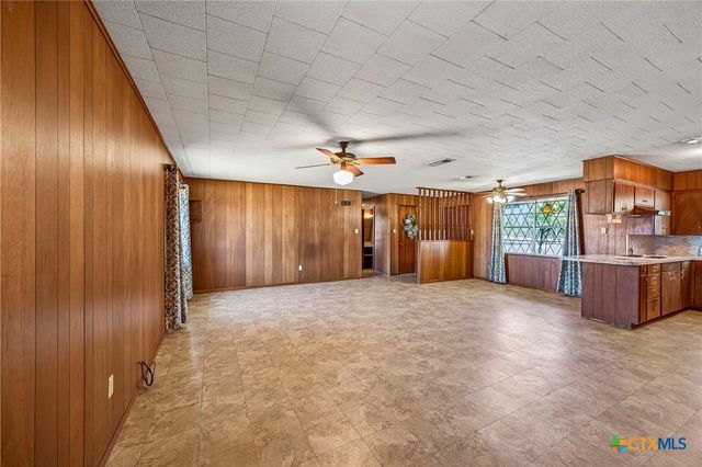 5353 US Highway 90a, Gonzales, TX 78629