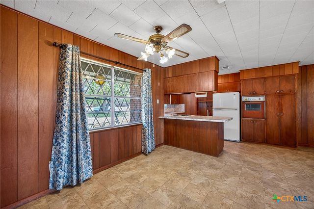5353 US Highway 90a, Gonzales, TX 78629