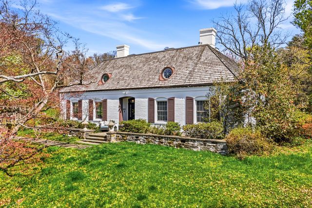 1735 ASHBOURNE RD, Elkins Park, PA 19027