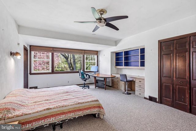 1735 ASHBOURNE RD, Elkins Park, PA 19027