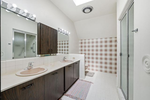 1735 ASHBOURNE RD, Elkins Park, PA 19027