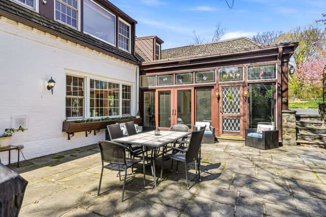 1735 ASHBOURNE RD, Elkins Park, PA 19027