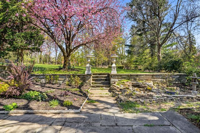 1735 ASHBOURNE RD, Elkins Park, PA 19027