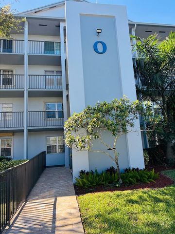 800 SW 125th Way 112O, Pembroke Pines, FL 33027
