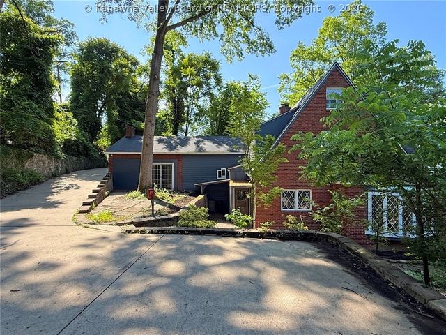 1116 Highland Road, Charleston, WV 25302