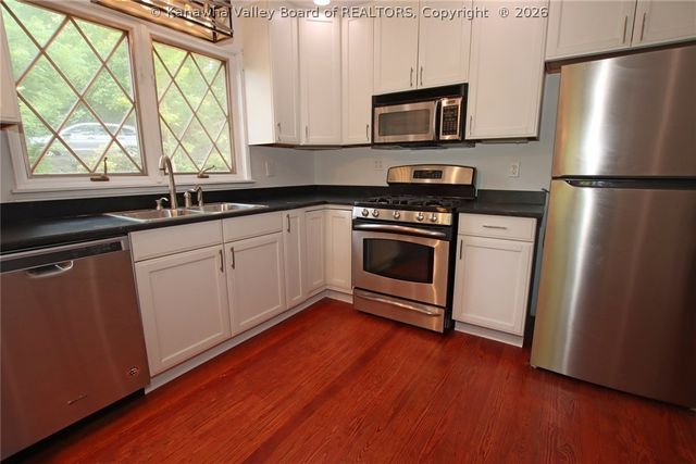 1116 Highland Road, Charleston, WV 25302