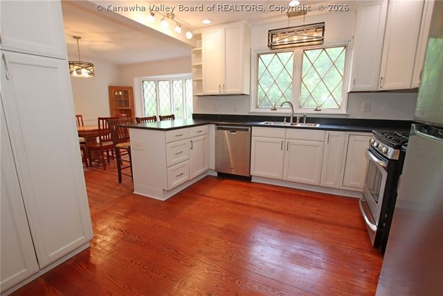 1116 Highland Road, Charleston, WV 25302