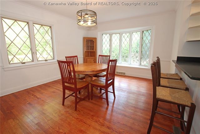 1116 Highland Road, Charleston, WV 25302