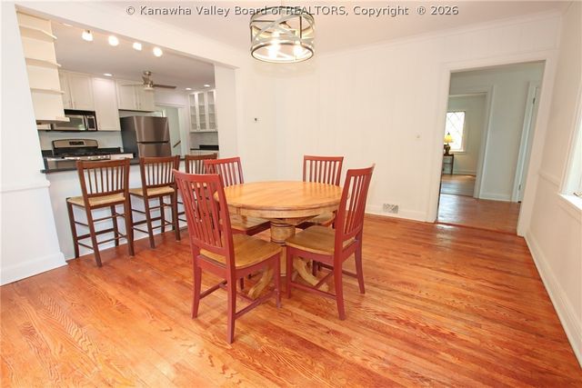 1116 Highland Road, Charleston, WV 25302