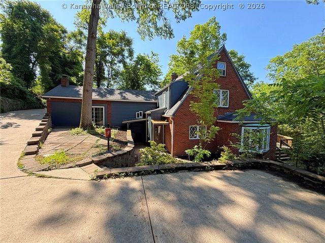 1116 Highland Road, Charleston, WV 25302