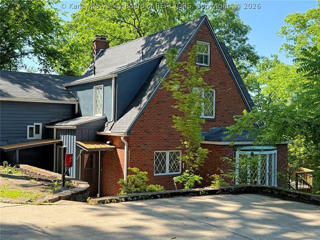 1116 Highland Road, Charleston, WV 25302