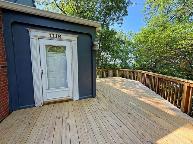 1116 Highland Road, Charleston, WV 25302