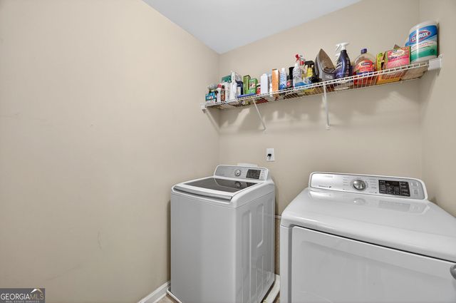 1241 Silvercrest Court, Powder Springs, GA 30127