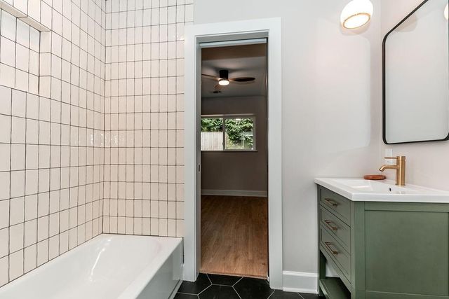 1628 Cecile SE Avenue, Atlanta, GA 30316