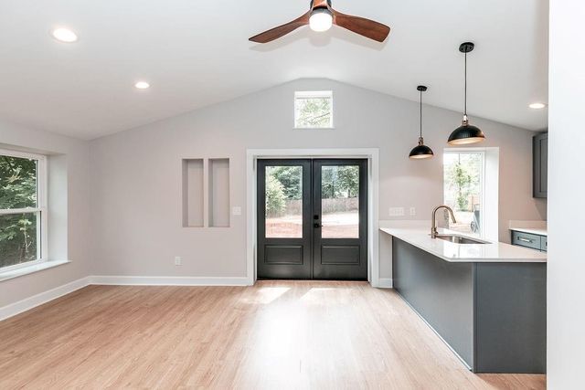 1628 Cecile SE Avenue, Atlanta, GA 30316