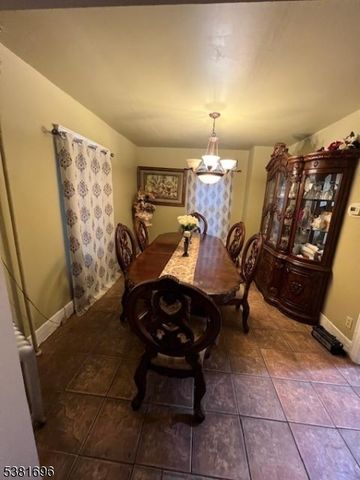 245 William St, Rahway City, NJ 07065