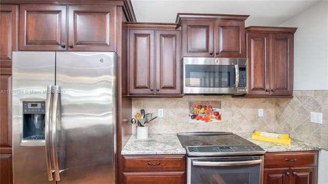 11798 SW 51st Court, Cooper City, FL 33330