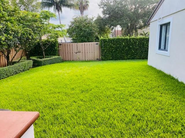 11798 SW 51st Court, Cooper City, FL 33330