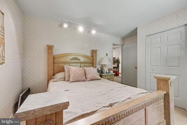 1040 SOFFA RD, East Greenville, PA 18041