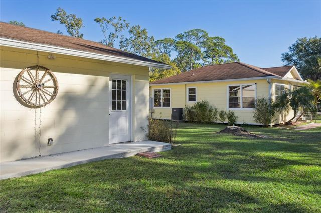 8132 HONEYBEE LANE, Tampa, FL 33635