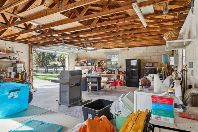 8132 HONEYBEE LANE, Tampa, FL 33635