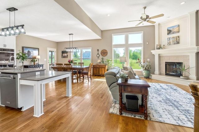 14909 Orval Lane, Liberty, MO 64068
