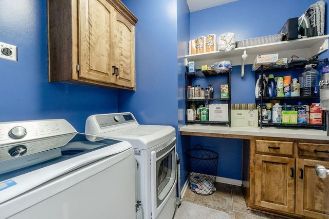 14909 Orval Lane, Liberty, MO 64068