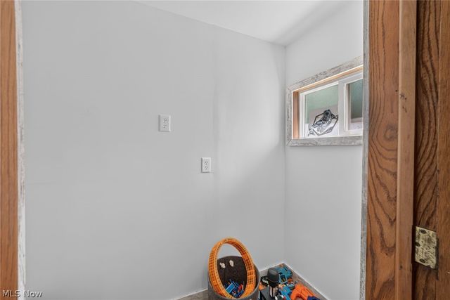 598 Randolph Road, Mogadore, OH 44260