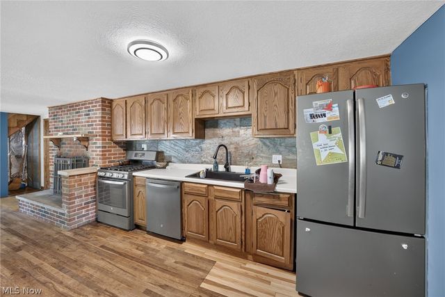 598 Randolph Road, Mogadore, OH 44260