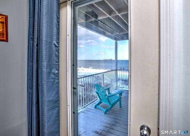 12 Naugatuck Avenue APT A7, Milford, CT 06460