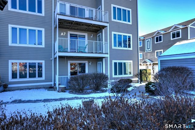 12 Naugatuck Avenue APT A7, Milford, CT 06460