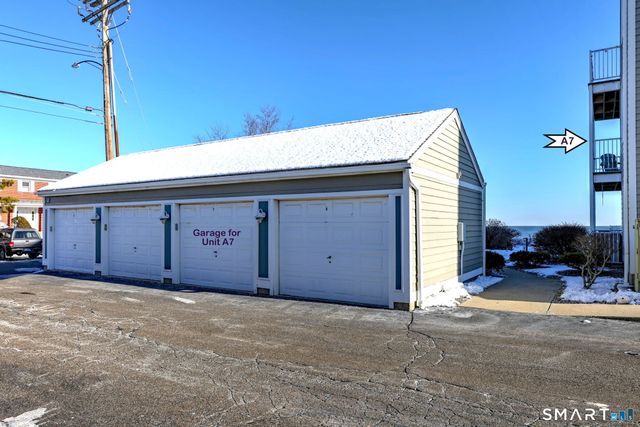 12 Naugatuck Avenue APT A7, Milford, CT 06460