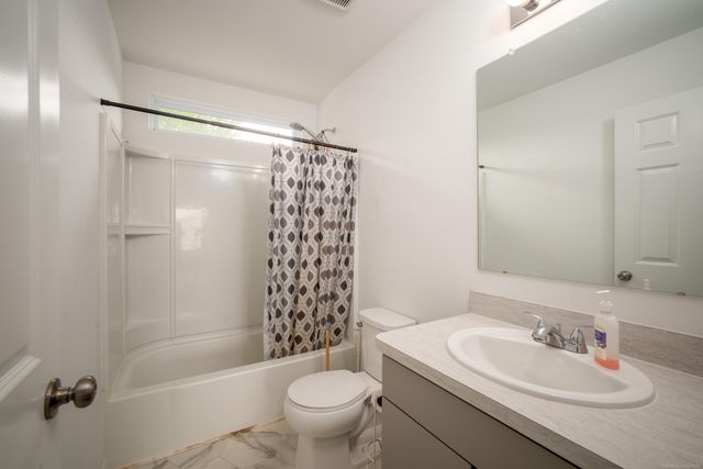 32215 Haverhill Street, New Haven, MI 48048