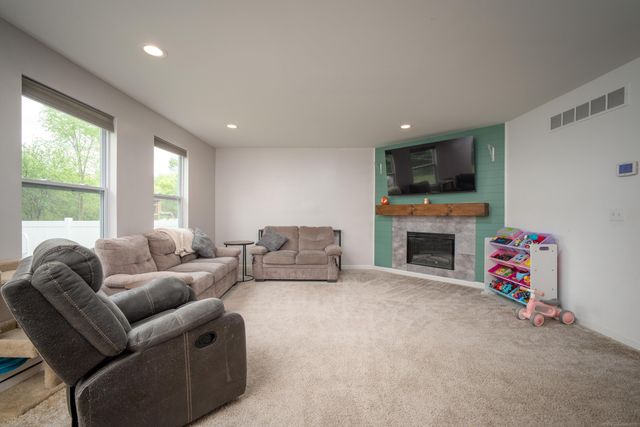 32215 Haverhill Street, New Haven, MI 48048