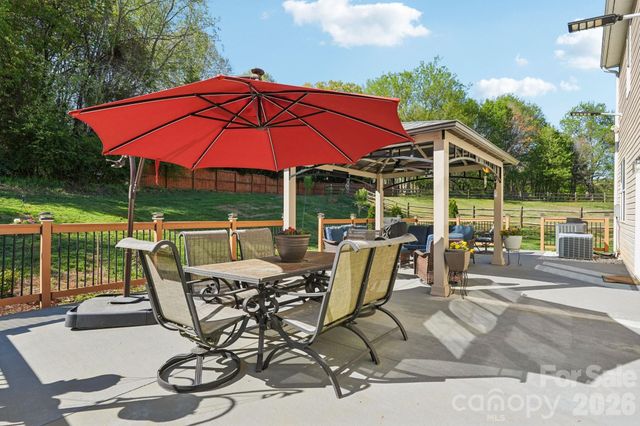 13317 Emerald Branch Lane, Charlotte, NC 28273