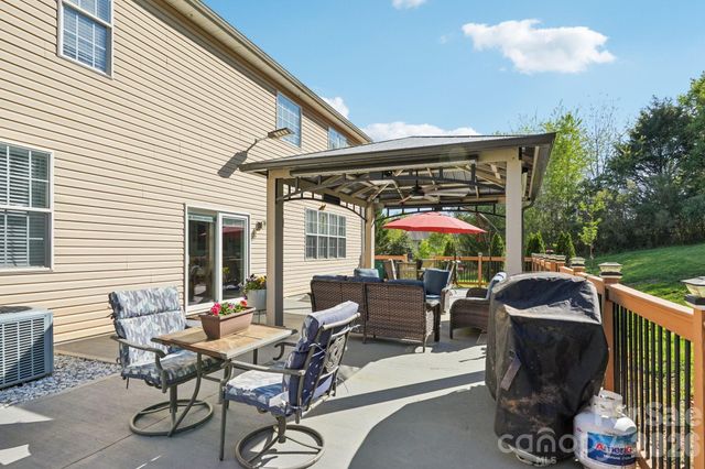 13317 Emerald Branch Lane, Charlotte, NC 28273