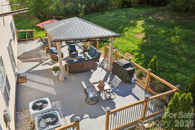 13317 Emerald Branch Lane, Charlotte, NC 28273