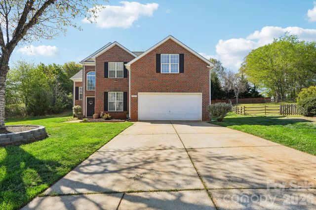 13317 Emerald Branch Lane, Charlotte, NC 28273