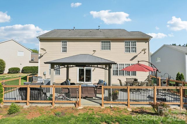 13317 Emerald Branch Lane, Charlotte, NC 28273