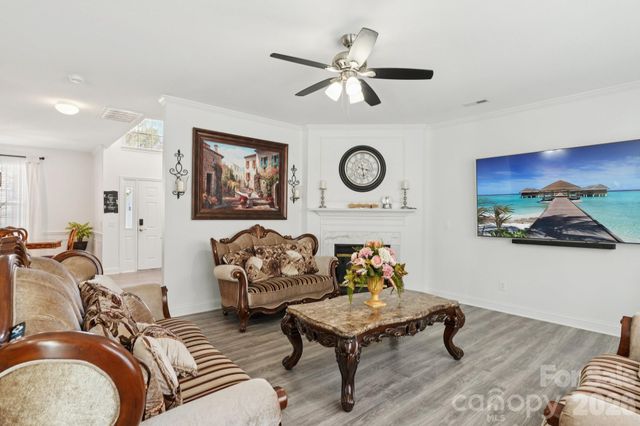 13317 Emerald Branch Lane, Charlotte, NC 28273